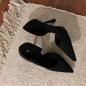 Pointy heel in good condition